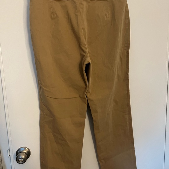 Ralph Lauren khaki pants size 12p - Picture 4 of 5